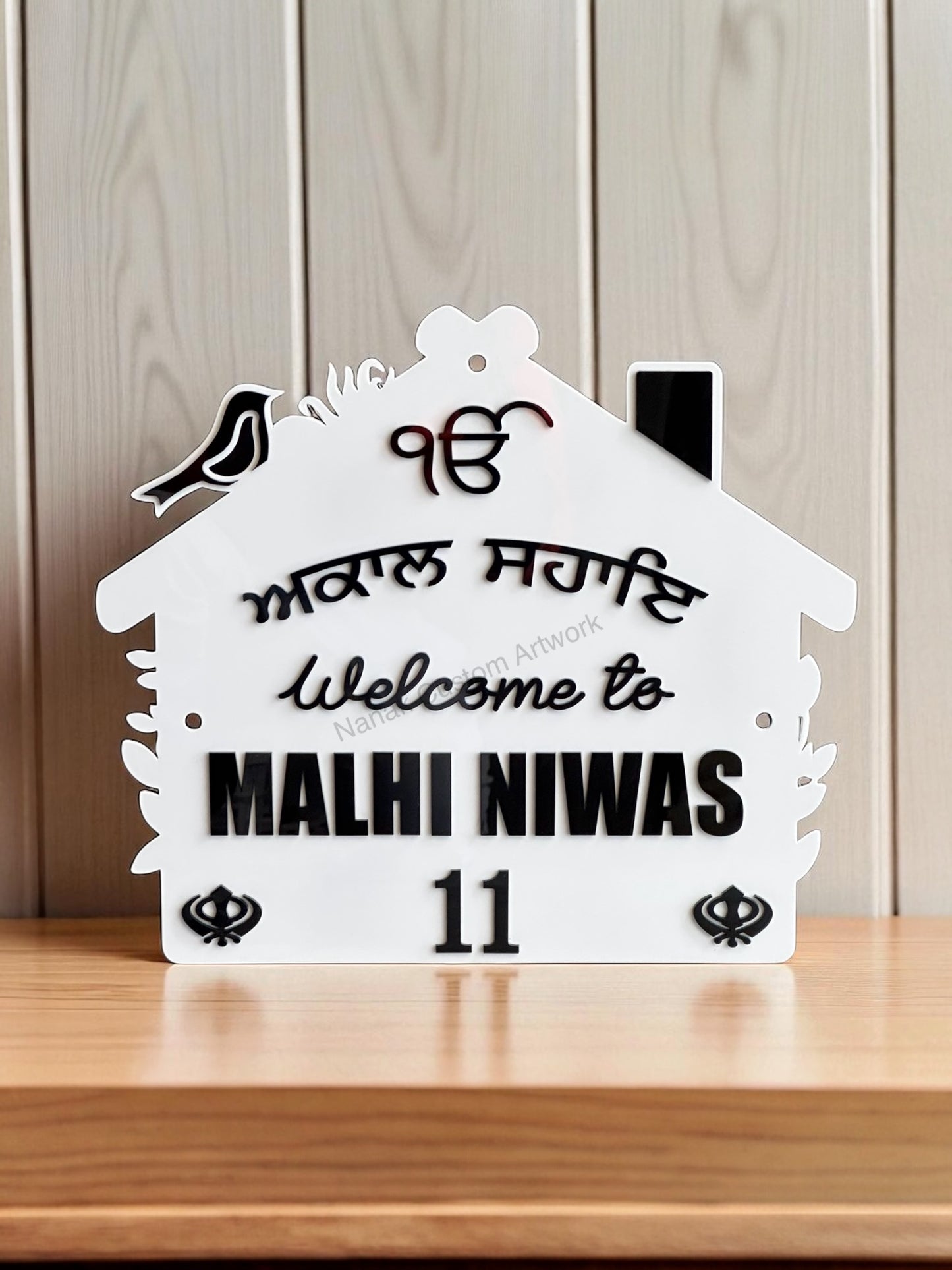 Family Name Hut Shape Sign