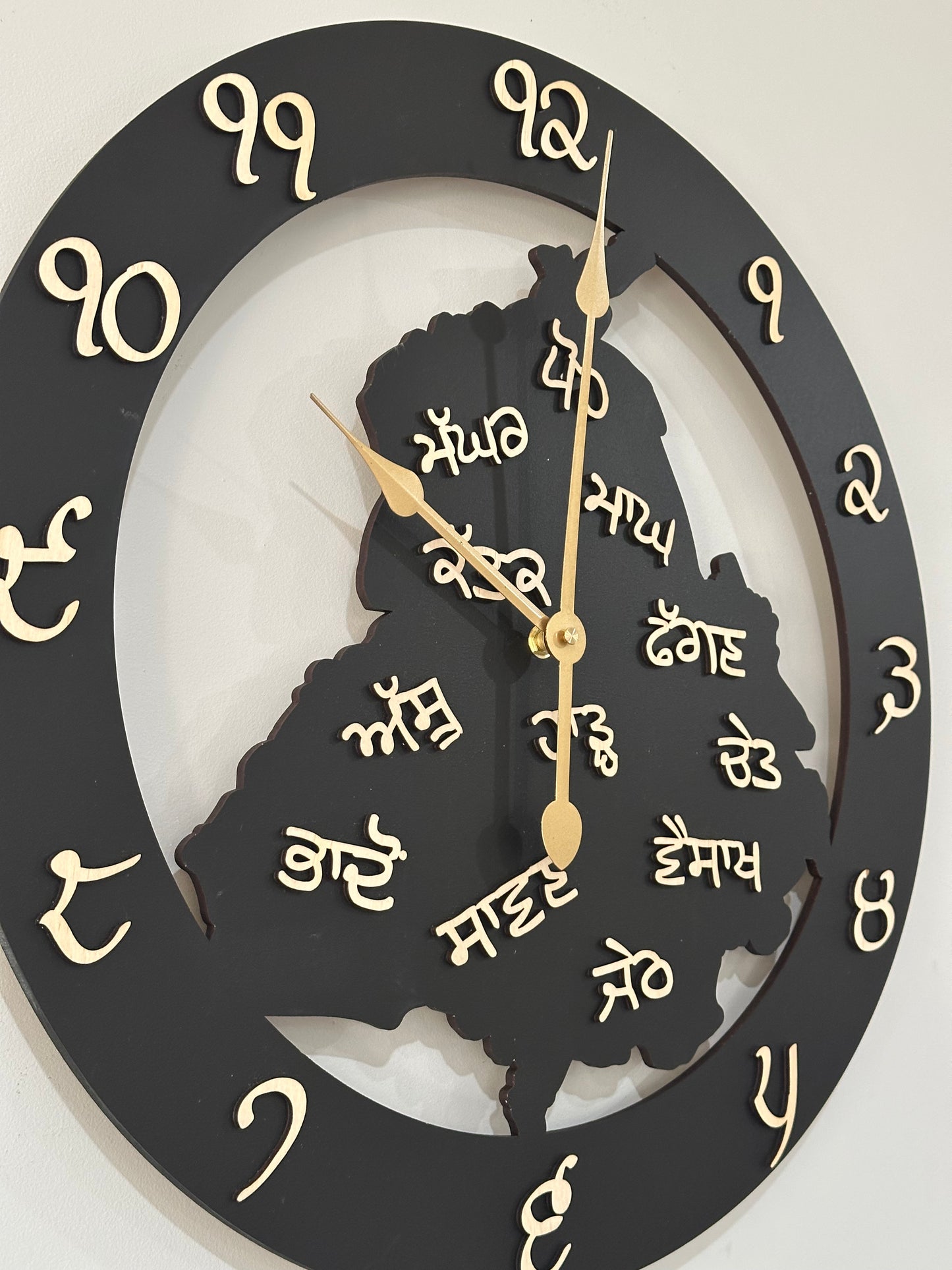 Gurmukhi Clock With Desi Mahine On Punjab